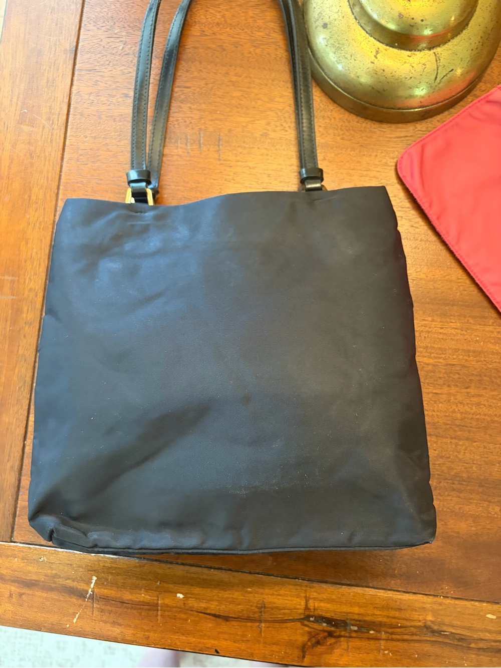 Prada Black vintage 2000’s Tessuto mini Nylon Shoulder Bag with Red Zip Pouch - Picture 5 of 16